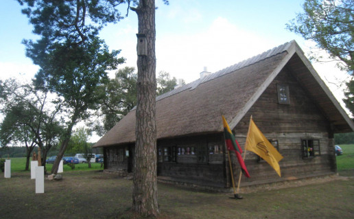 22. J.Urbšio atminties ekspozicija tėviškės sodyboje_1 (1).jpg